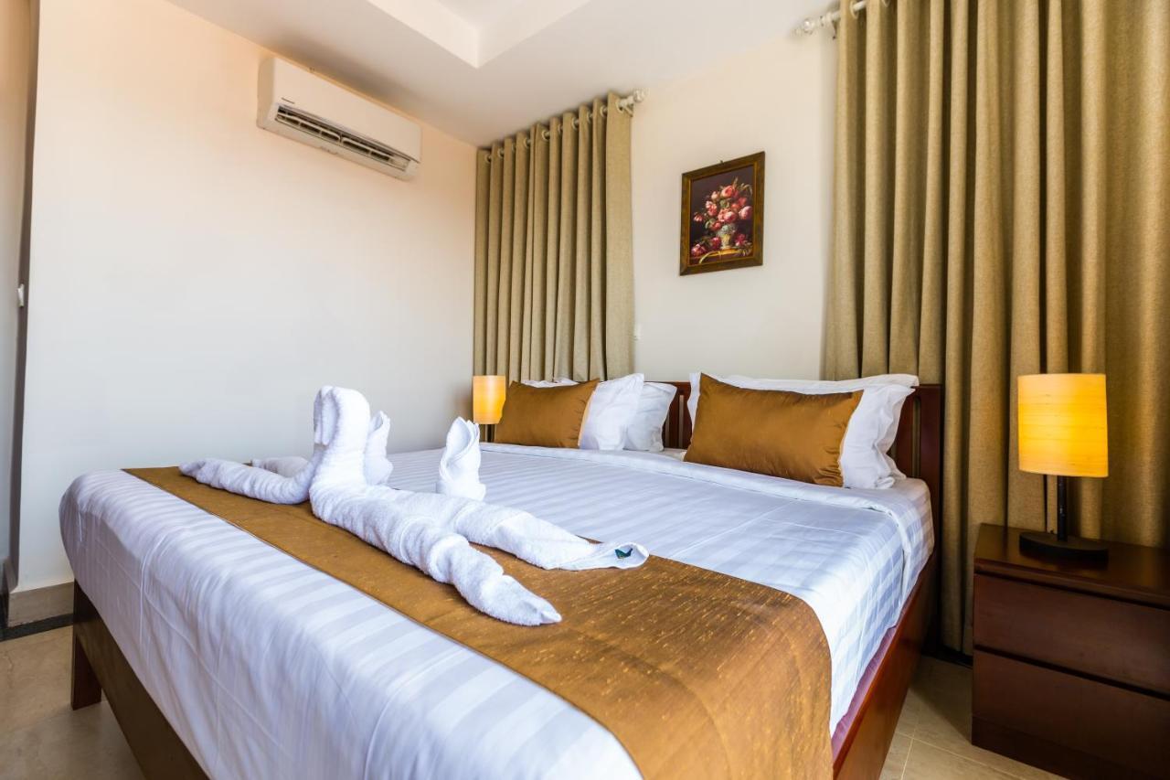 Mekongview 2 Condotel Phnom Penh Exterior photo